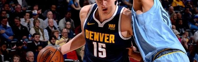  约基奇27+15+14再擒开拓者  