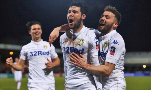  莱比锡红牛绝平对手，戏剧性保留争四希望  