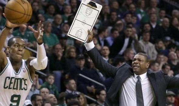  波尔多功勋教练下课引发动荡  