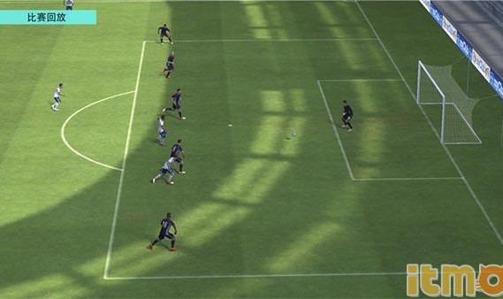  杜塞尔多夫攻防转换流畅，团队配合打出精彩足球  