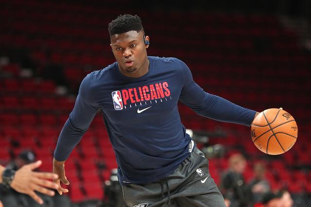  鹈鹕状元锡安遭遇左膝扭伤  