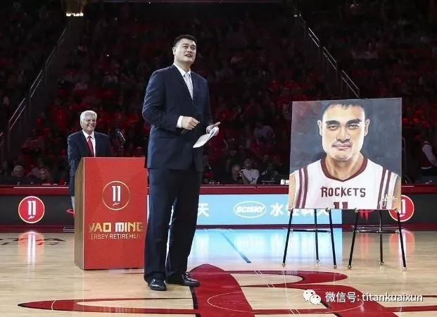  姚明入选名人堂引国内热议潮  